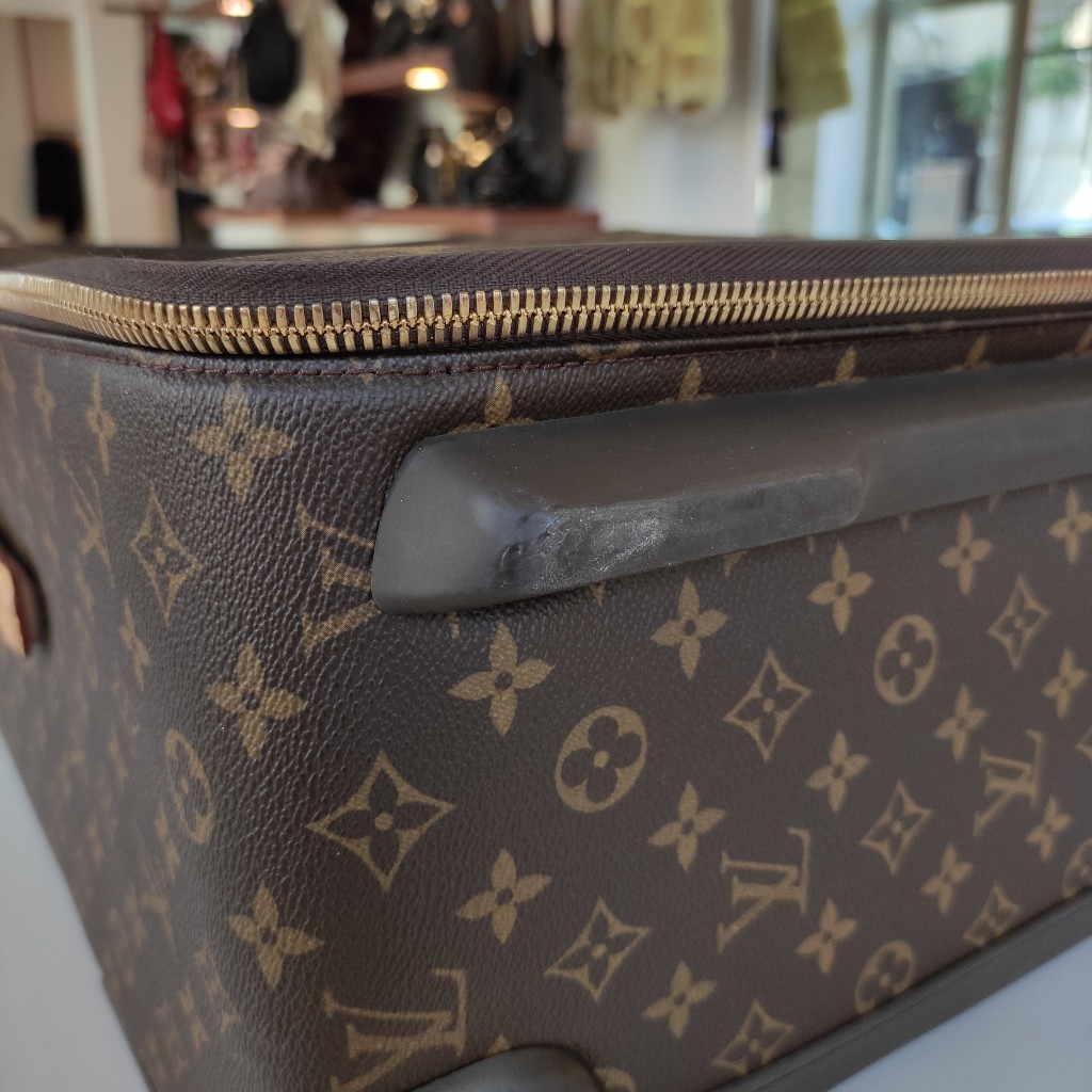 Louis Vuitton trolley Pegase 65 in tela monogram e finiture in