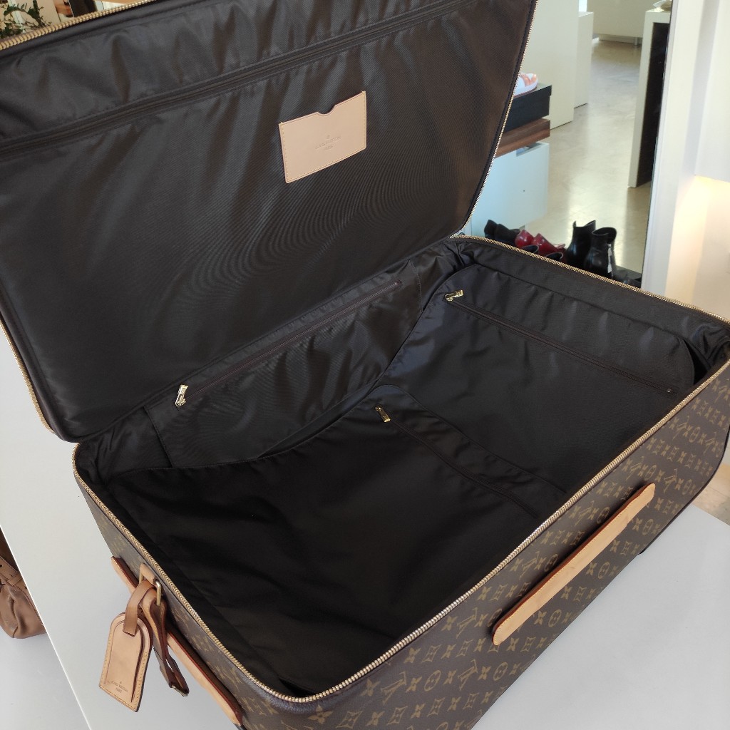 Louis Vuitton trolley Pegase 65 in tela monogram e finiture in