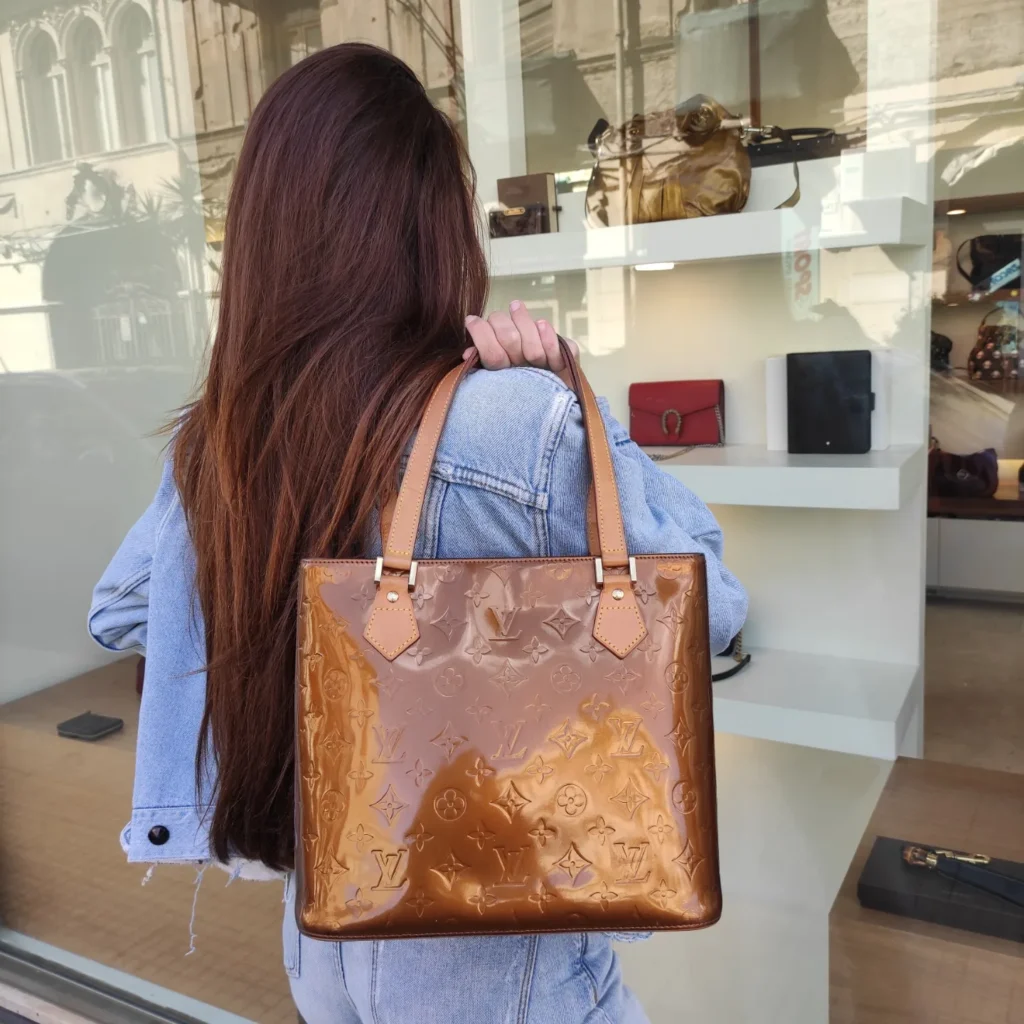 Borsa Louis Vuitton Lena PM in tela damier azur e finiture in