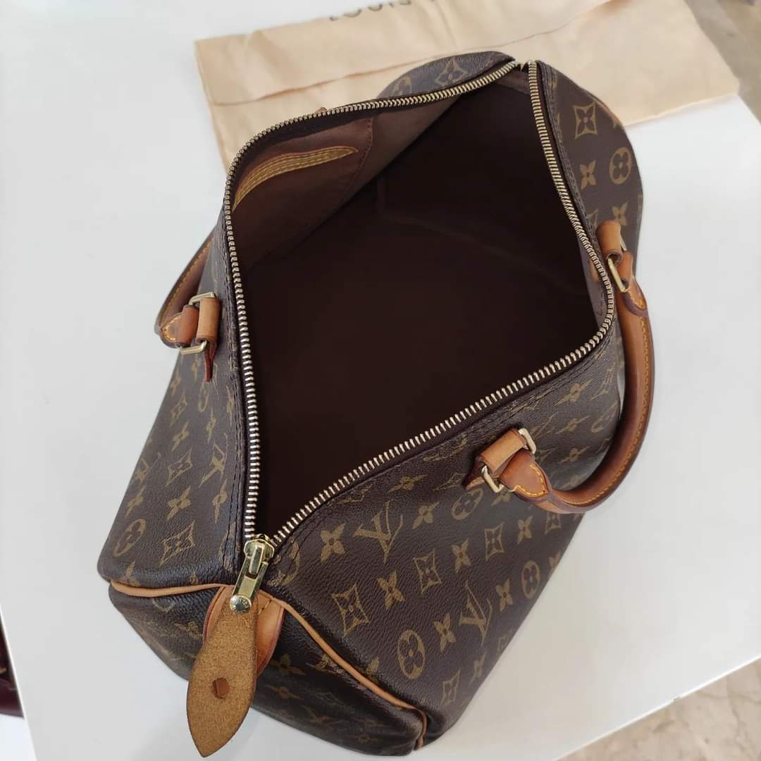 Bauletto monogram speedy 35 LOUIS VUITTON con Lucchetto e chiavi In ottime  condizioni #louisvuittonbag #louisvuitton #keceluxury - KECÉ il negozio  dell'usato - Infernetto casalpalocco Roma Roma