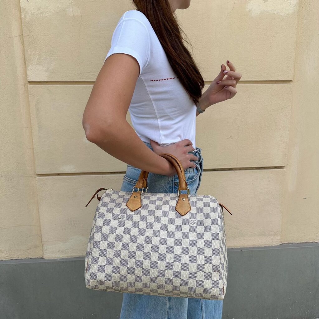 Borsa Louis Vuitton Lena PM in tela damier azur e finiture in