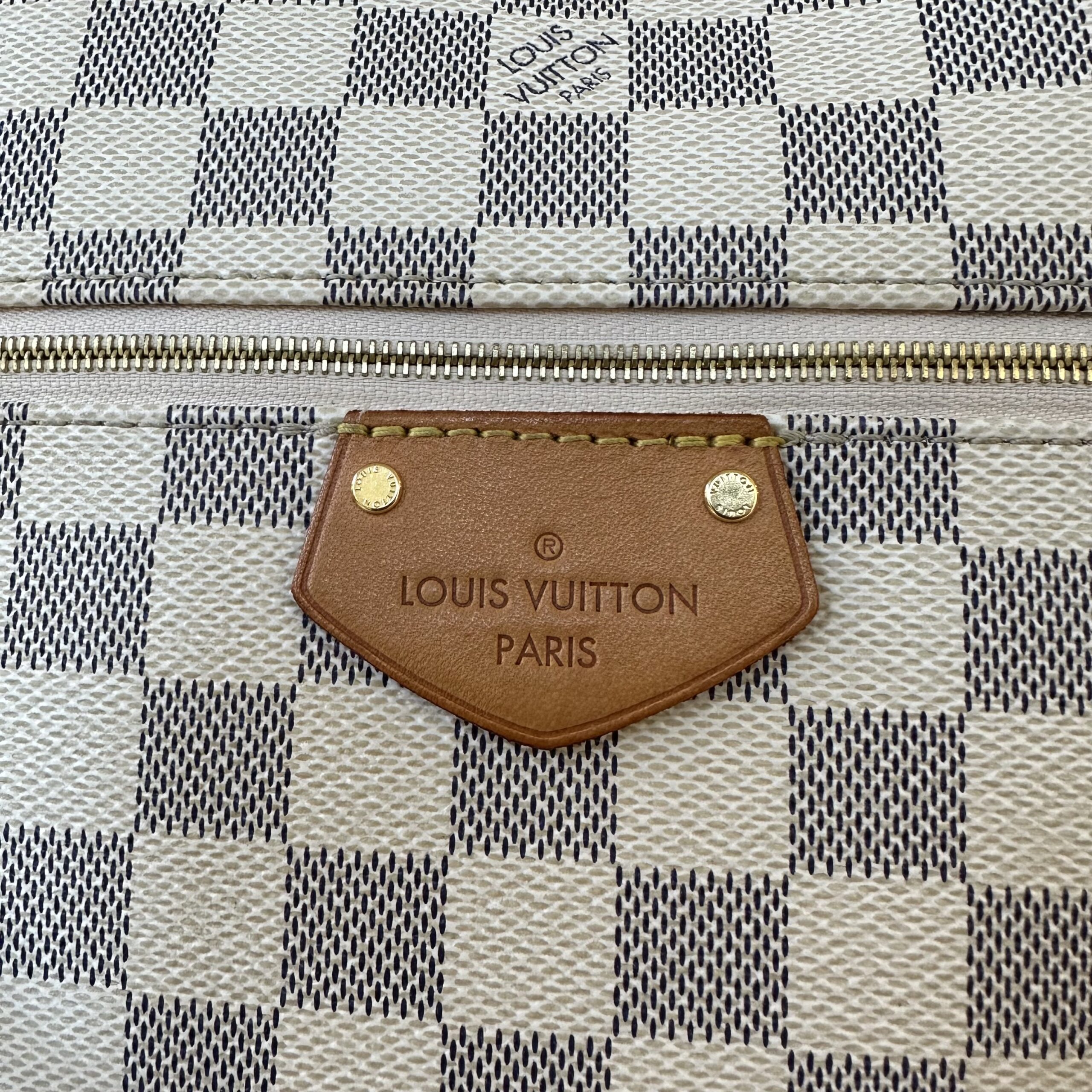 Borsa Louis Vuitton Lena PM in tela damier azur e finiture in